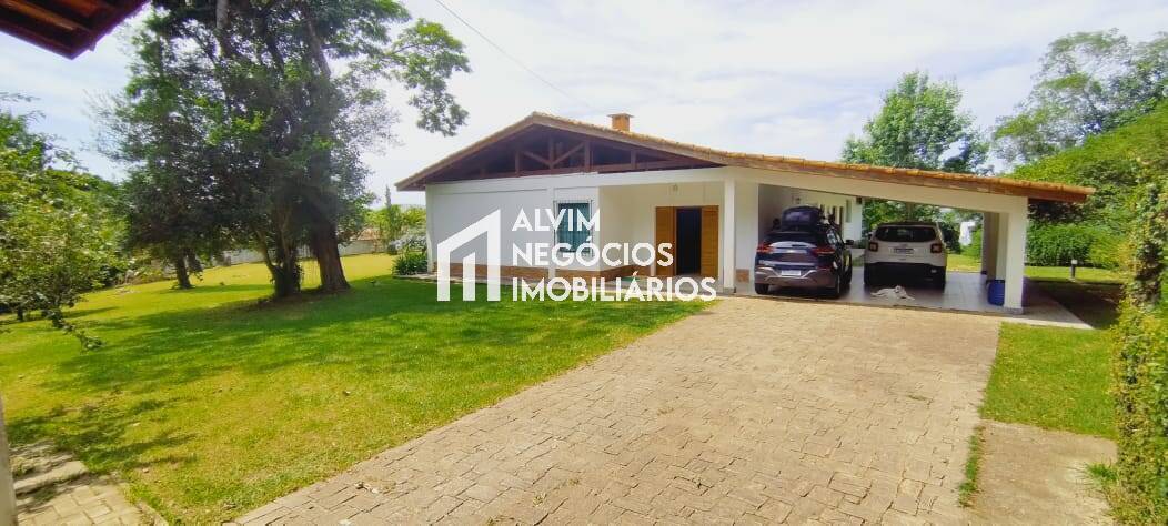 Chácara, 4 quartos, 3160 m² - Foto 1