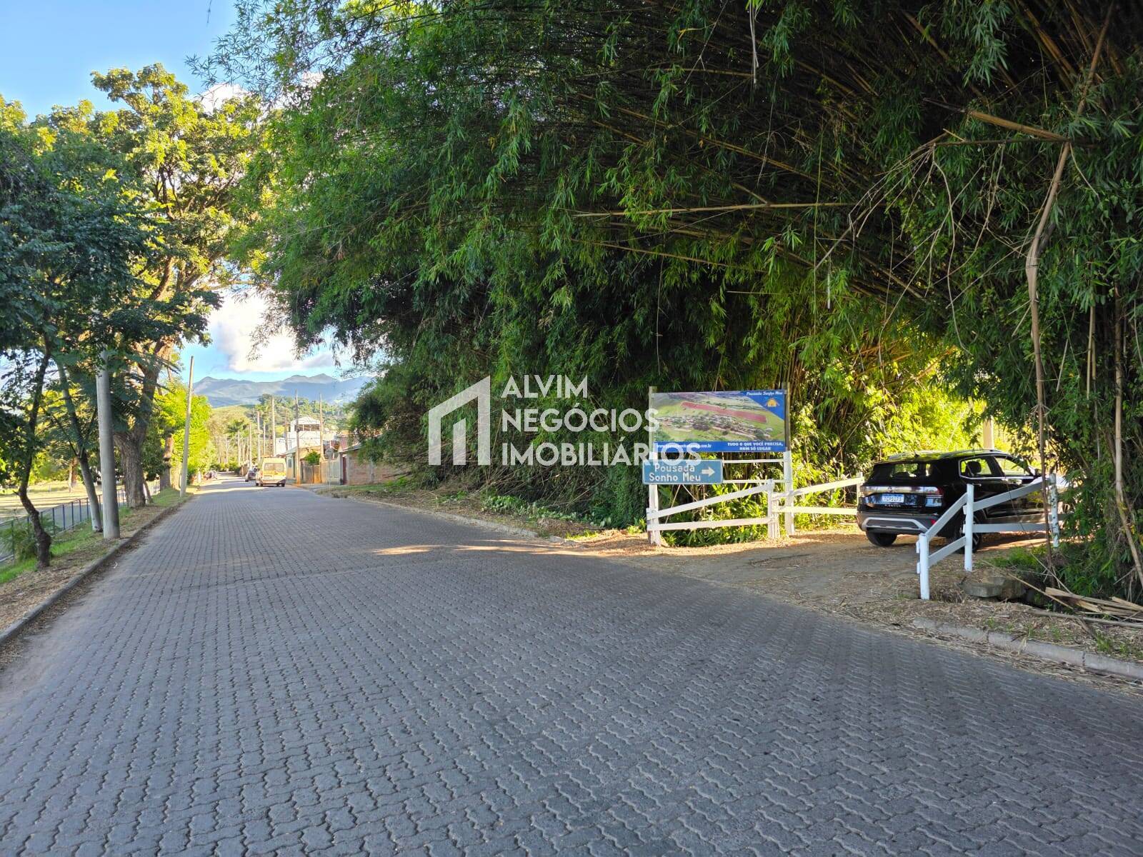 Chácara à venda com 3 quartos, 53000m² - Foto 6