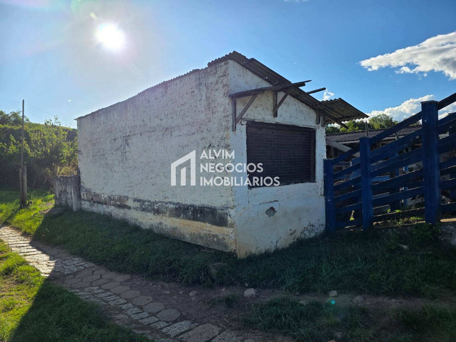 Chácara à venda com 3 quartos, 53000m² - Foto 20
