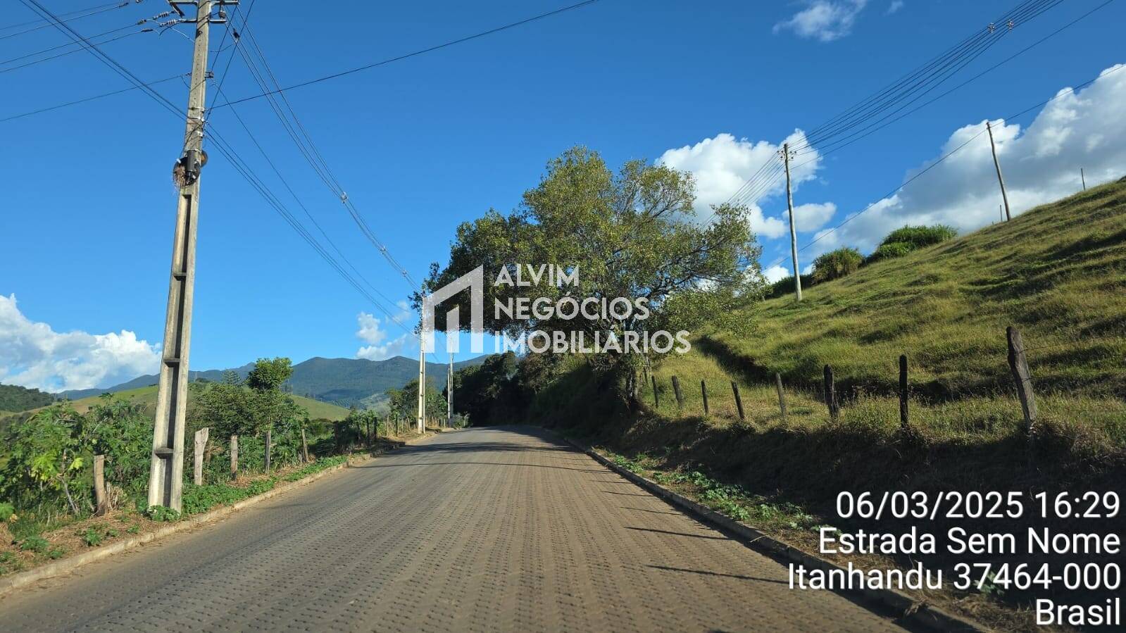 Chácara à venda com 3 quartos, 53000m² - Foto 24