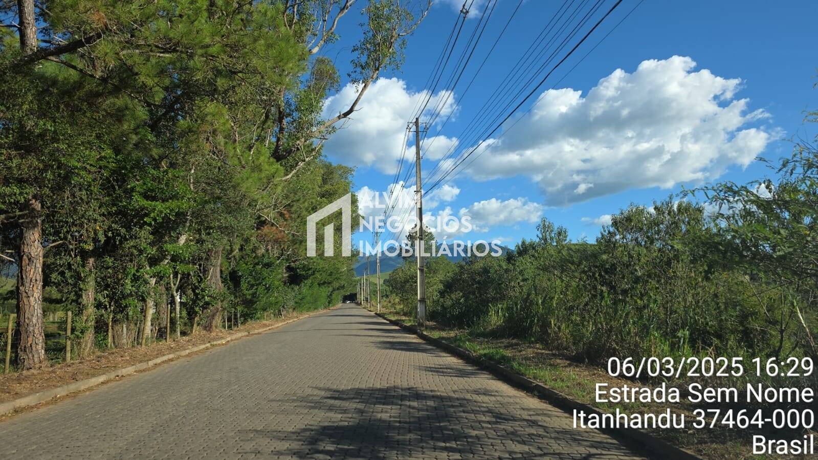 Chácara à venda com 3 quartos, 53000m² - Foto 25