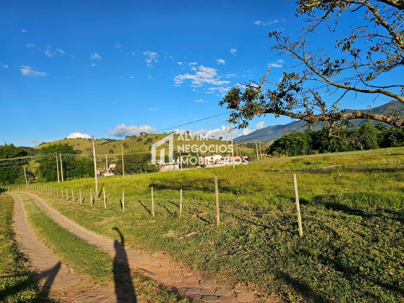 Chácara à venda com 3 quartos, 53000m² - Foto 30