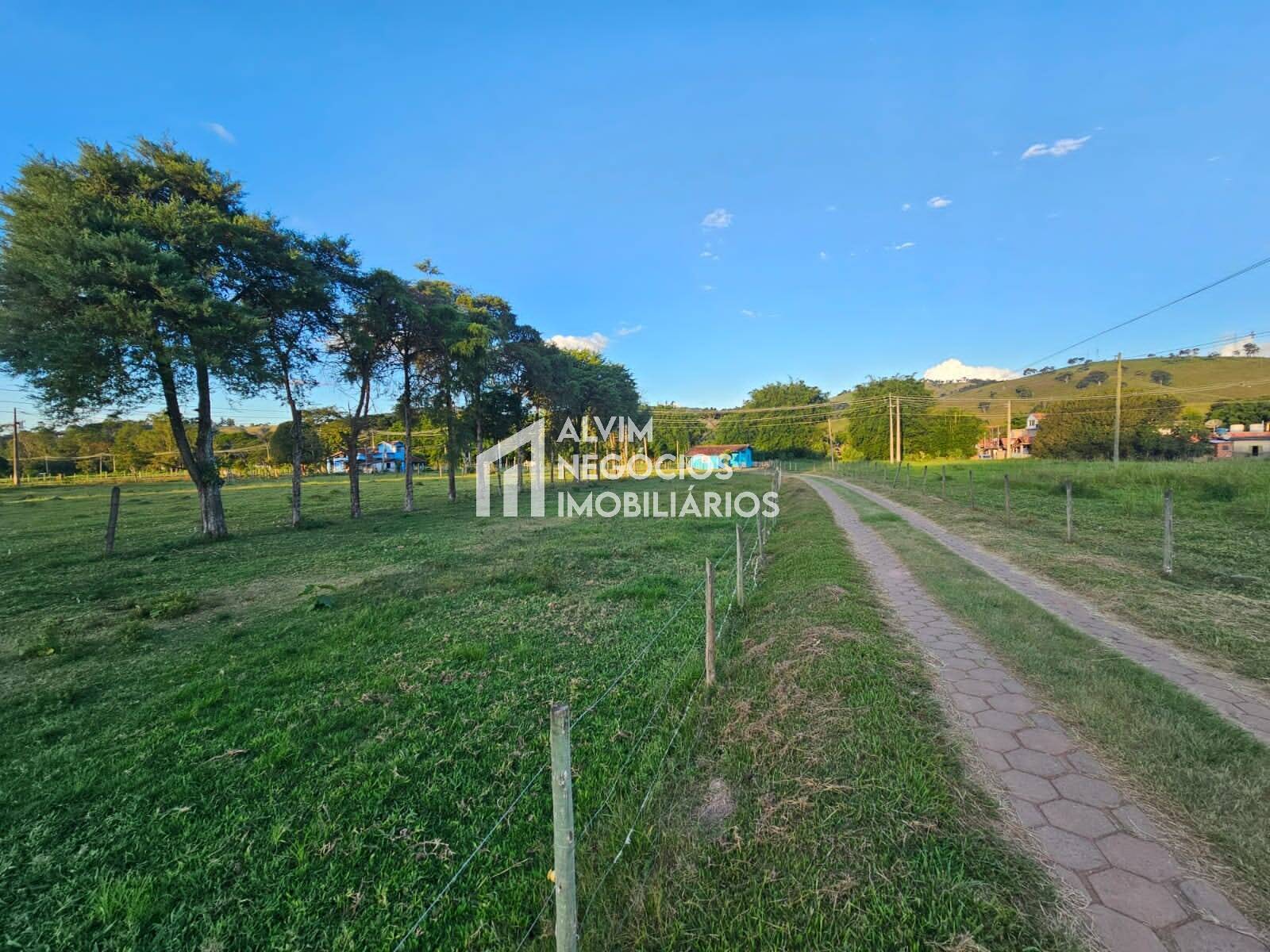 Chácara à venda com 3 quartos, 53000m² - Foto 50
