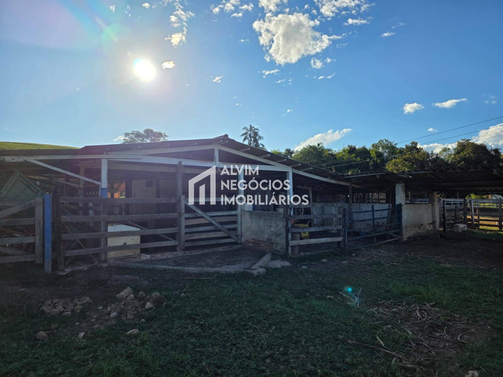 Chácara à venda com 3 quartos, 53000m² - Foto 62