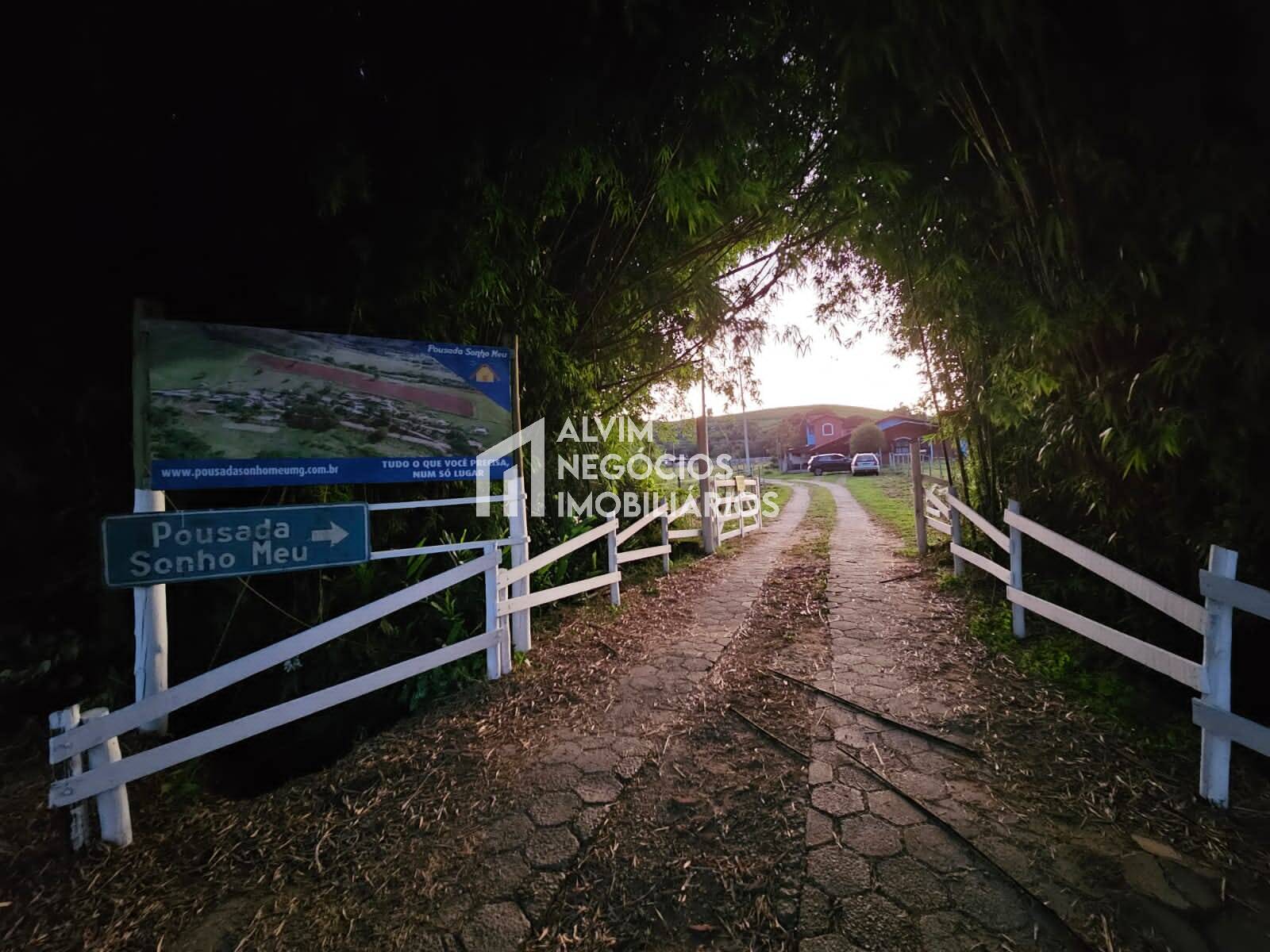 Chácara à venda com 3 quartos, 53000m² - Foto 90