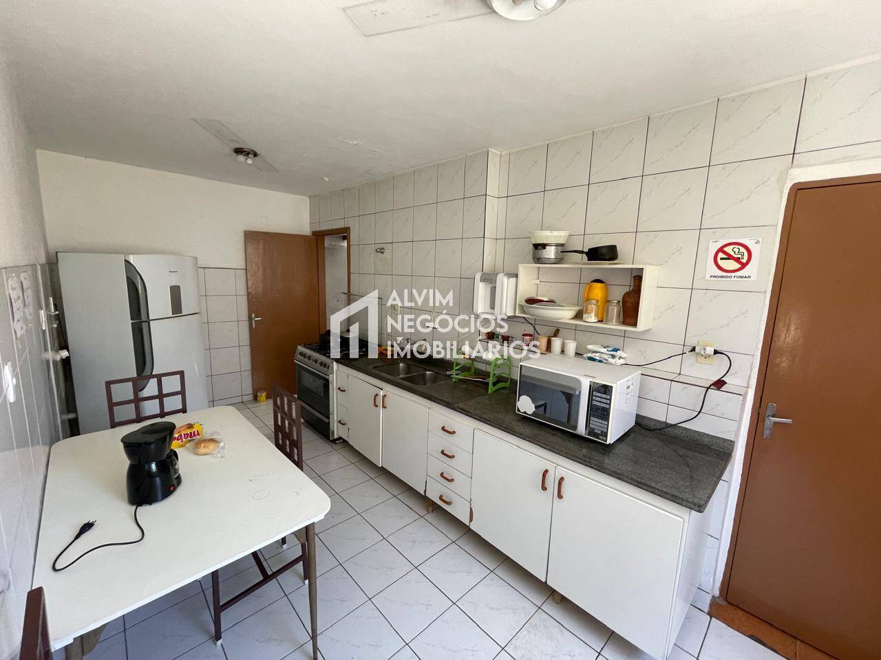 Prédio Inteiro à venda com 15 quartos, 284m² - Foto 8