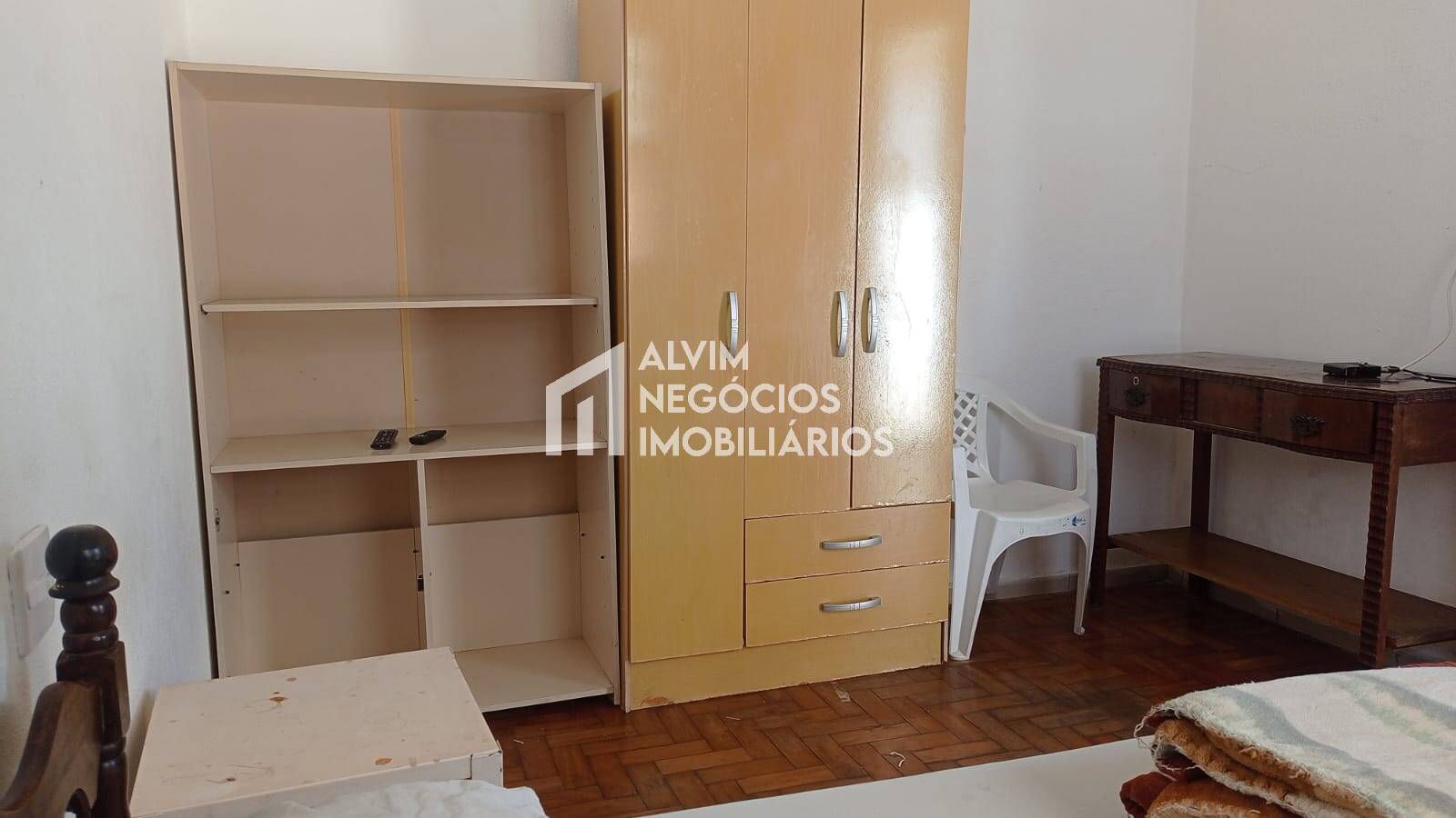 Prédio Inteiro à venda com 15 quartos, 284m² - Foto 17