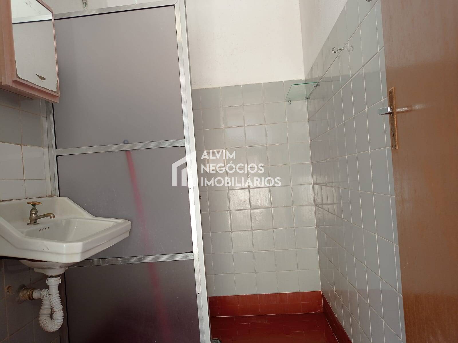 Prédio Inteiro à venda com 15 quartos, 284m² - Foto 32