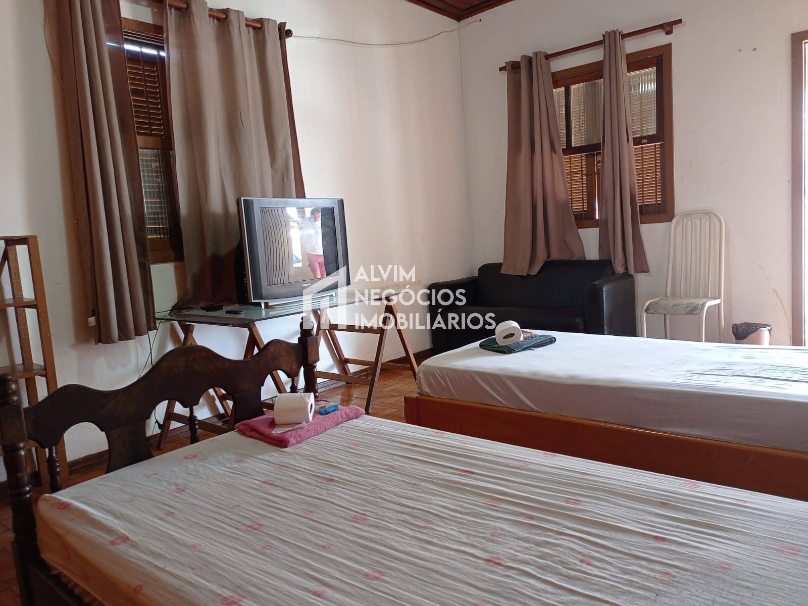 Prédio Inteiro à venda com 15 quartos, 284m² - Foto 35
