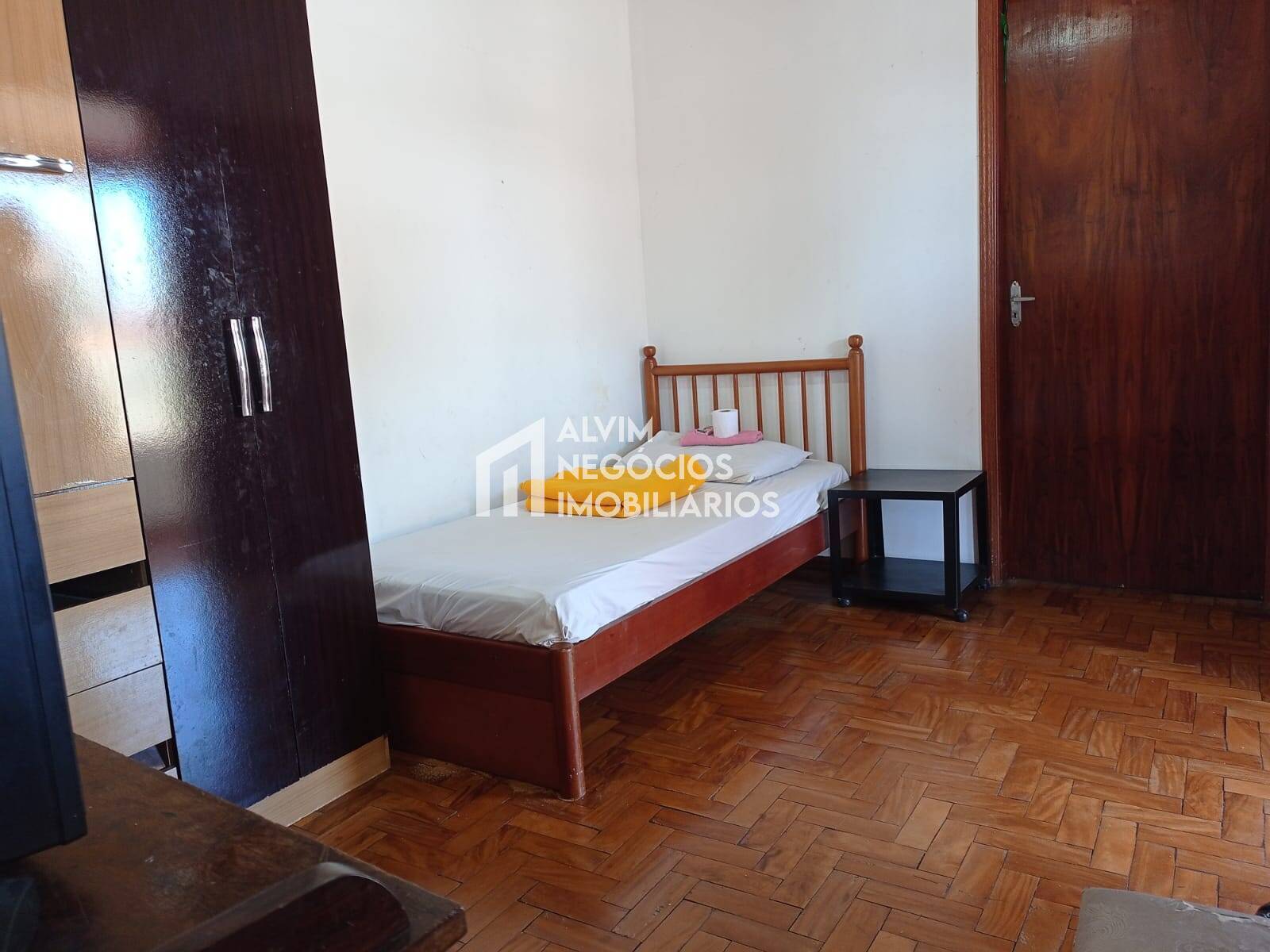 Prédio Inteiro à venda com 15 quartos, 284m² - Foto 40