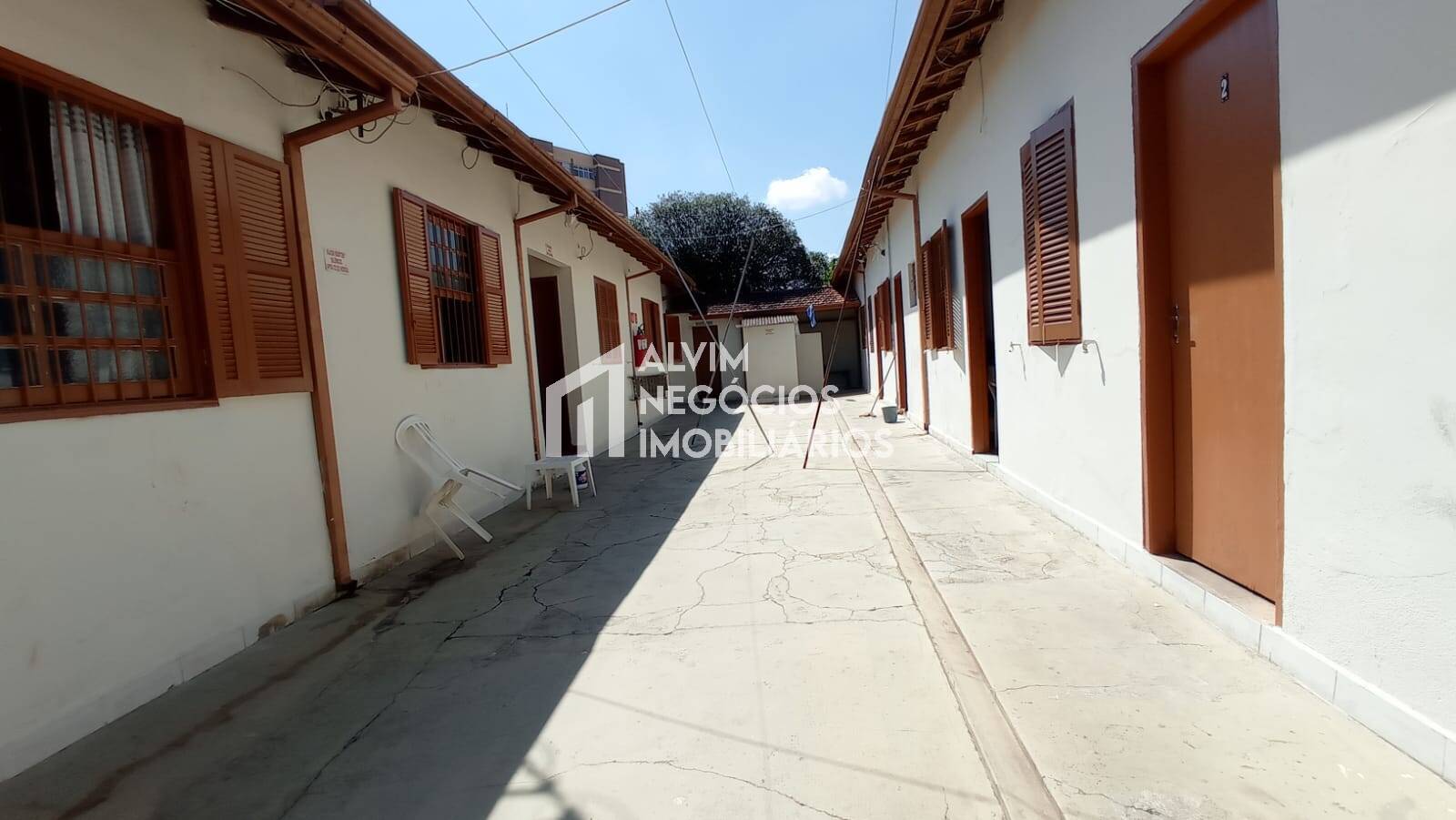 Prédio Inteiro à venda com 15 quartos, 284m² - Foto 50