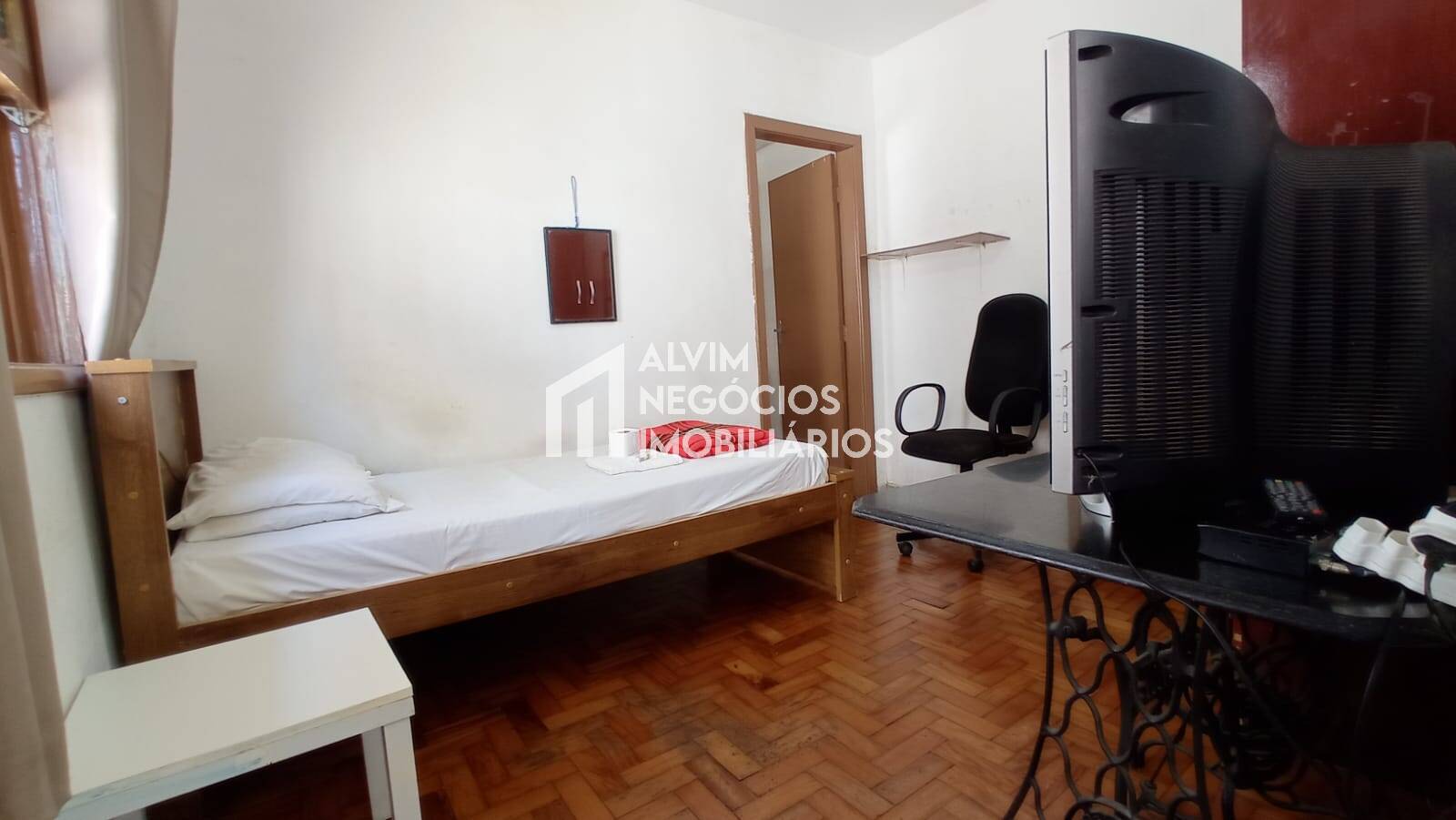 Prédio Inteiro à venda com 15 quartos, 284m² - Foto 48