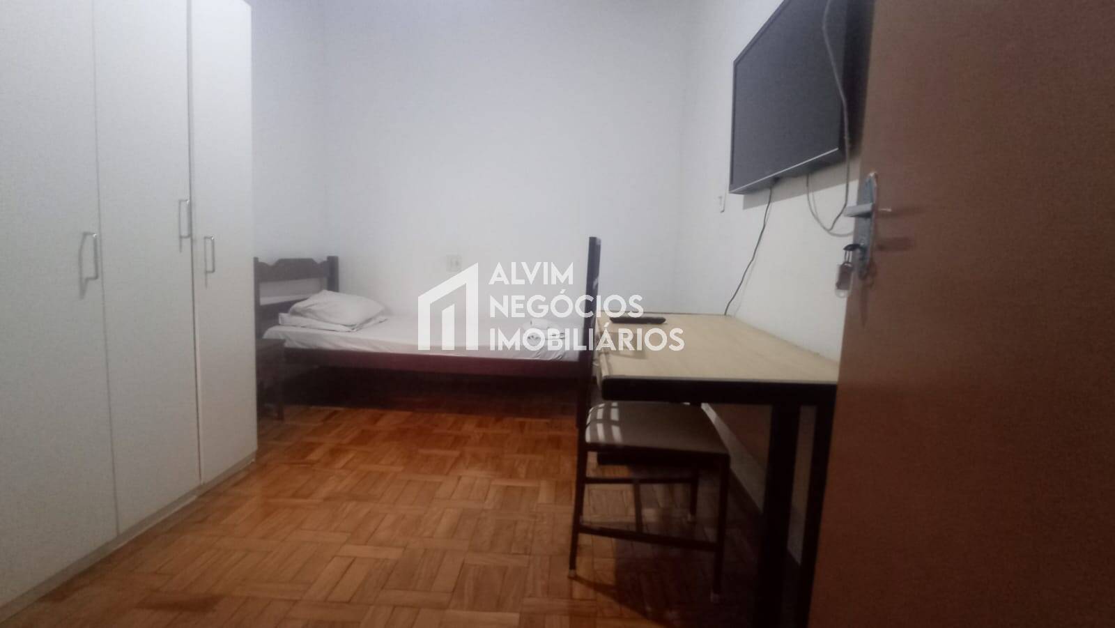 Prédio Inteiro à venda com 15 quartos, 284m² - Foto 56
