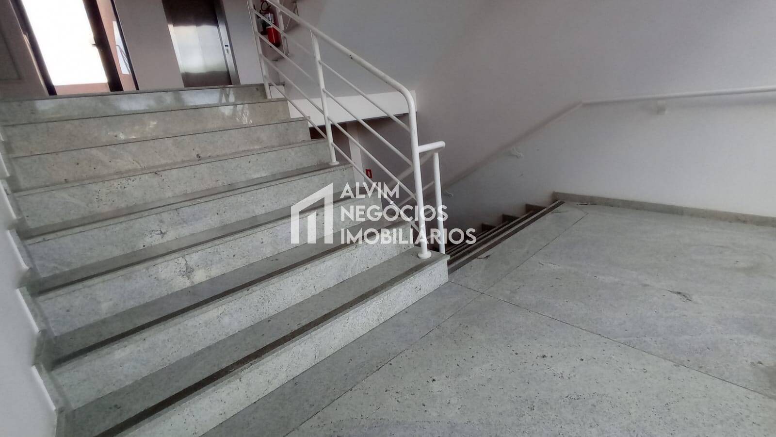 Conjunto Comercial-Sala para alugar, 67m² - Foto 12