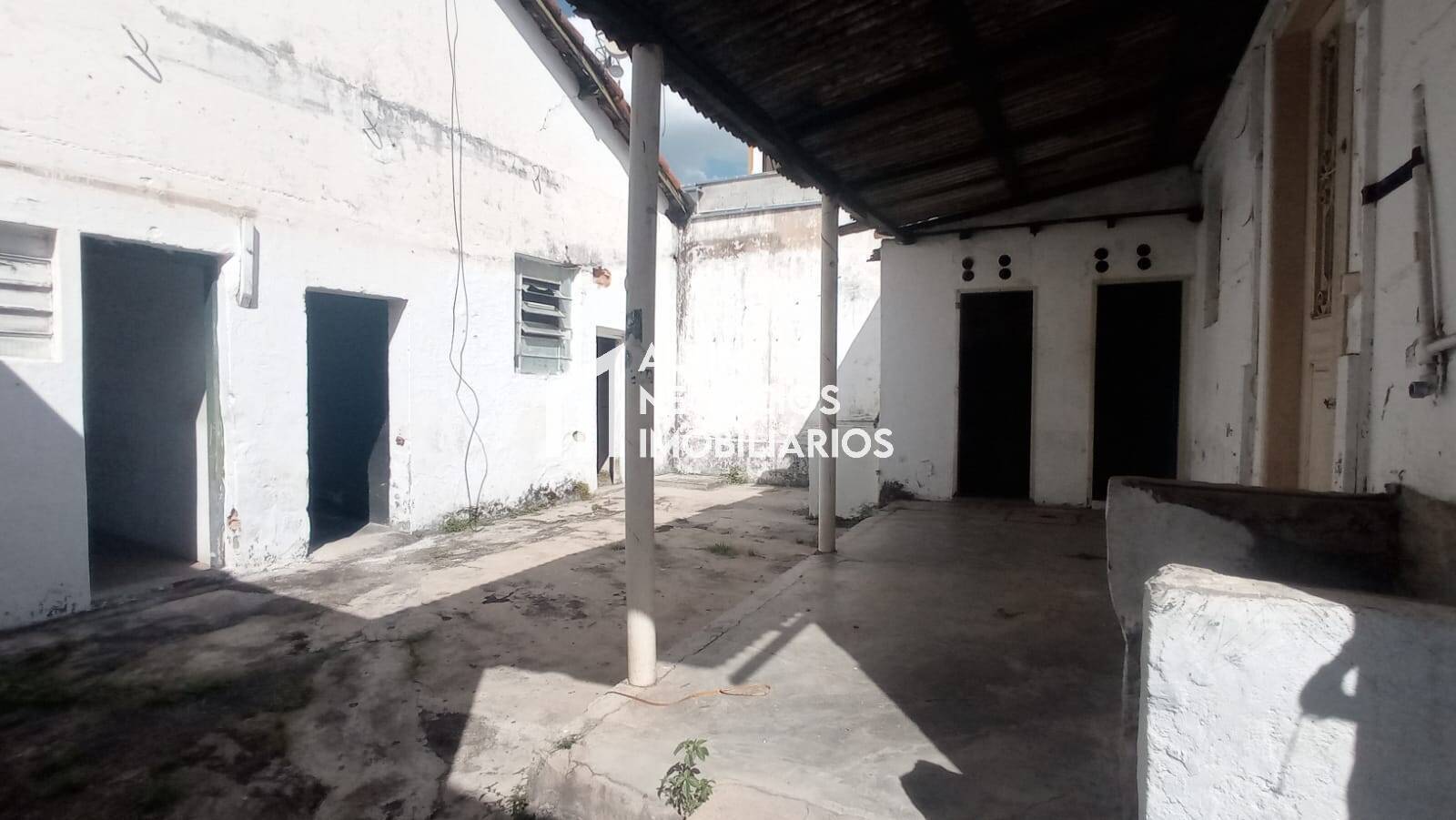 Casa, 4 quartos, 227 m² - Foto 47