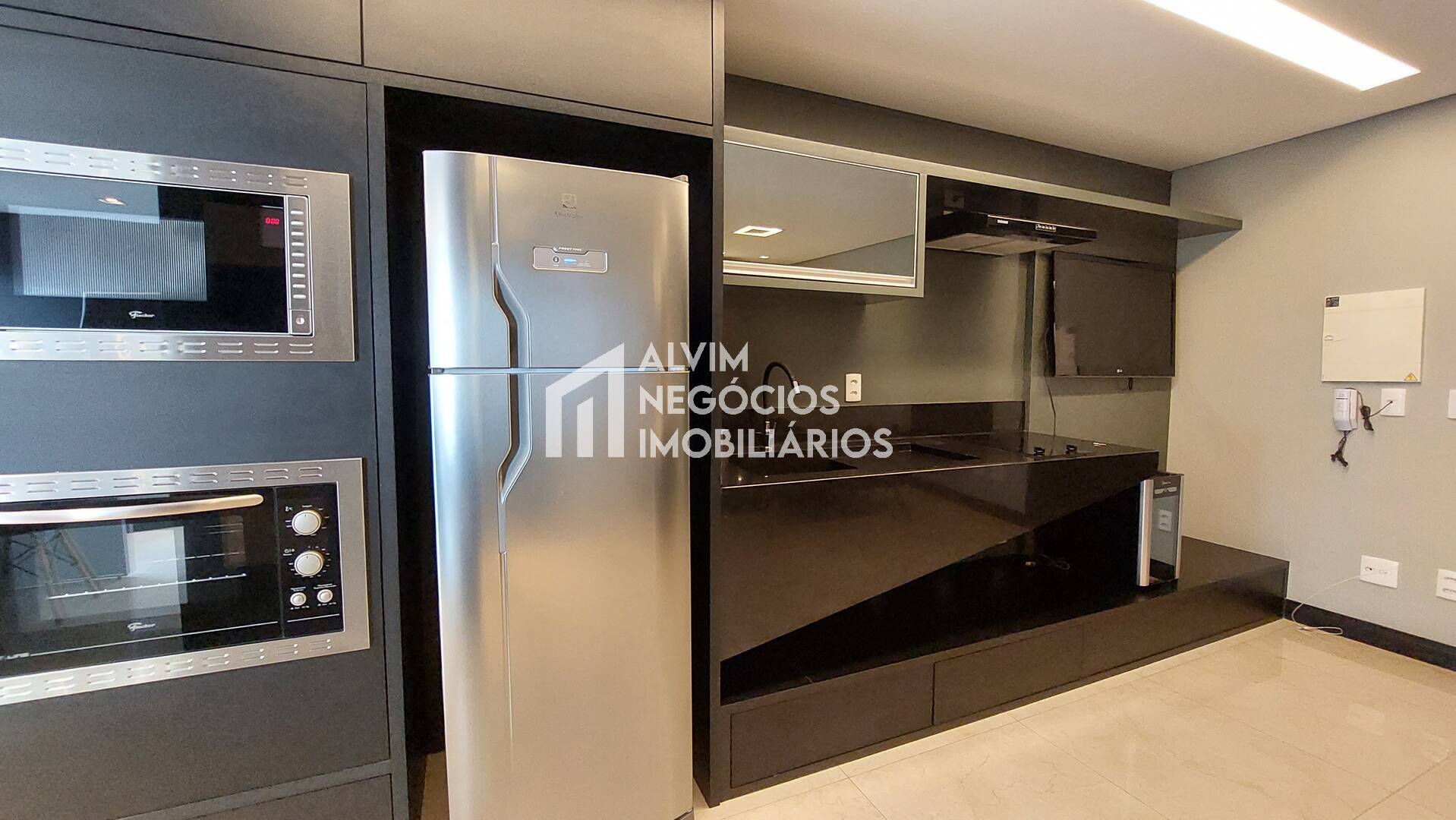 Apartamento para alugar com 1 quarto, 40m² - Foto 11
