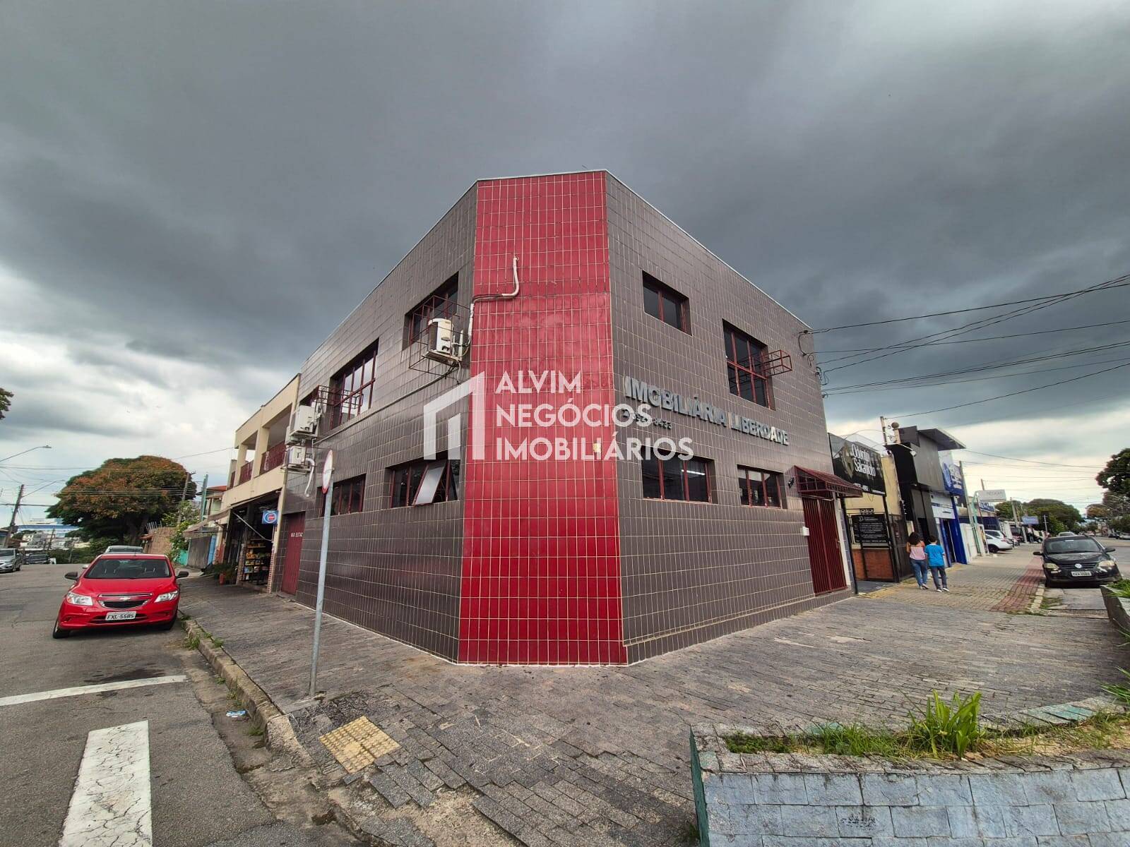 Prédio Inteiro à venda, 250m² - Foto 2