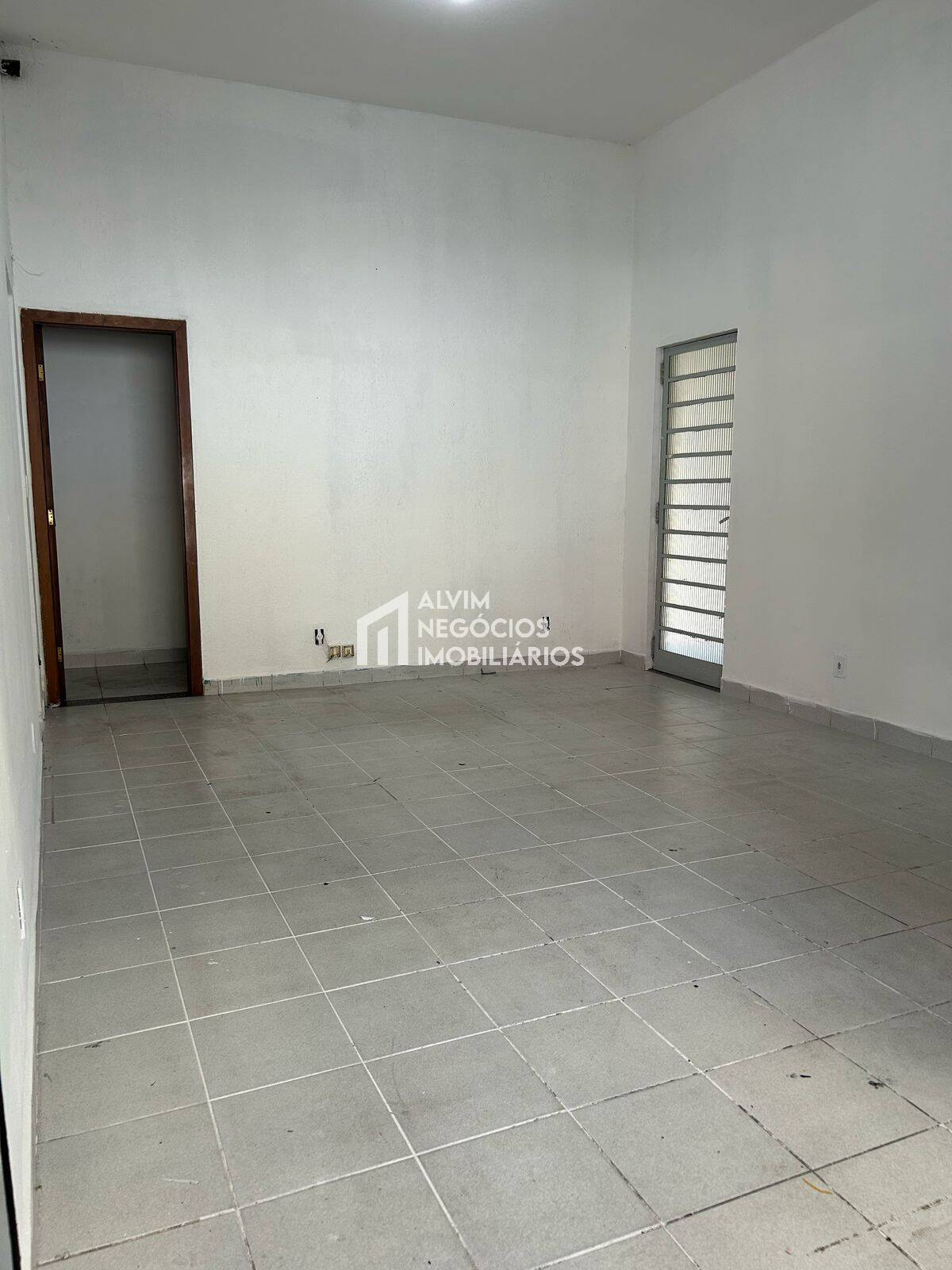 Loja-Salão para alugar, 100m² - Foto 5