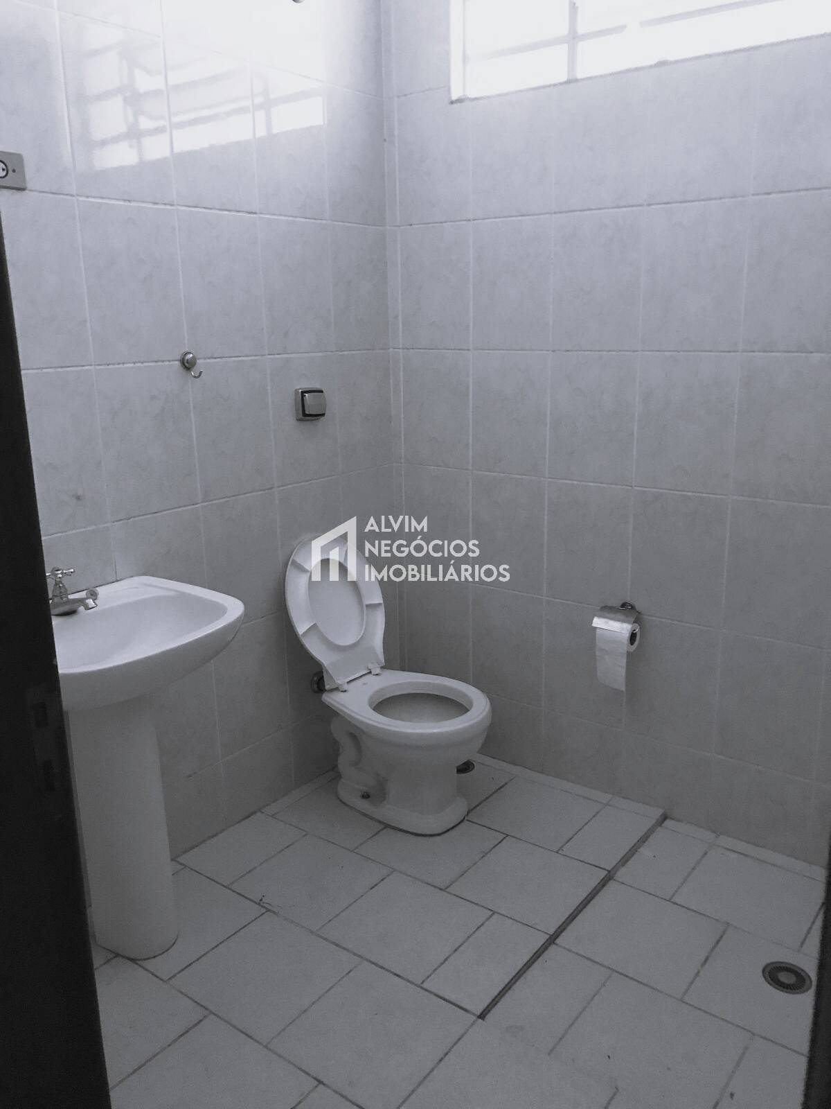 Loja-Salão para alugar, 100m² - Foto 8