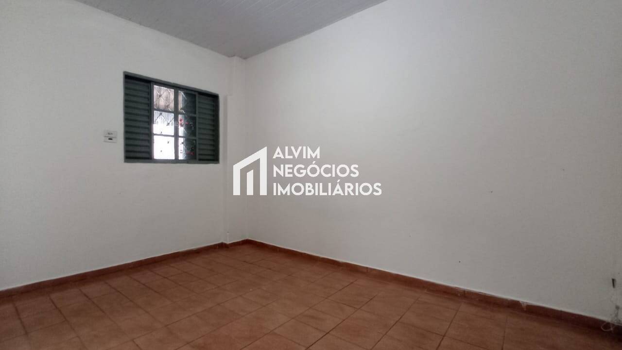 Casa, 2 quartos, 310 m² - Foto 22