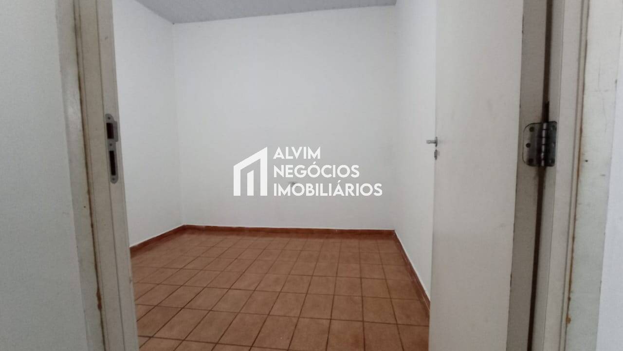 Casa, 2 quartos, 310 m² - Foto 33