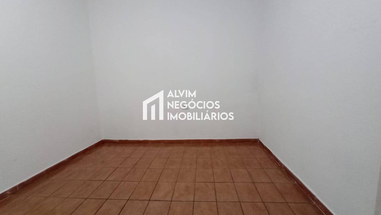 Casa, 2 quartos, 310 m² - Foto 34