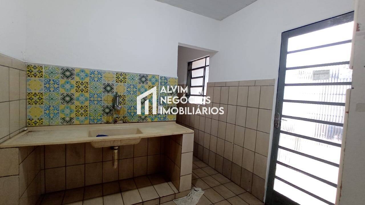 Casa, 2 quartos, 310 m² - Foto 41