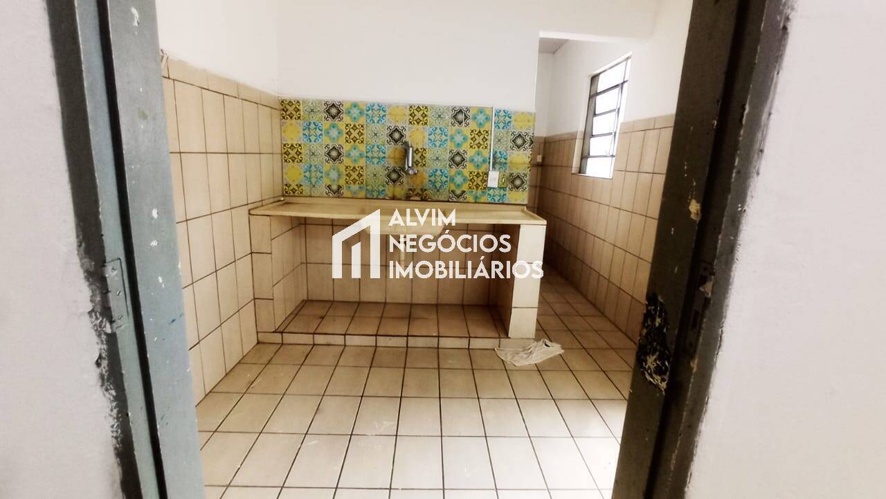 Casa, 2 quartos, 310 m² - Foto 45