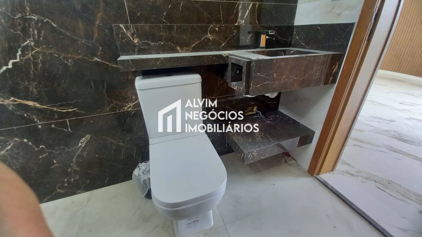 Casa, 4 quartos, 280 m² - Foto 26