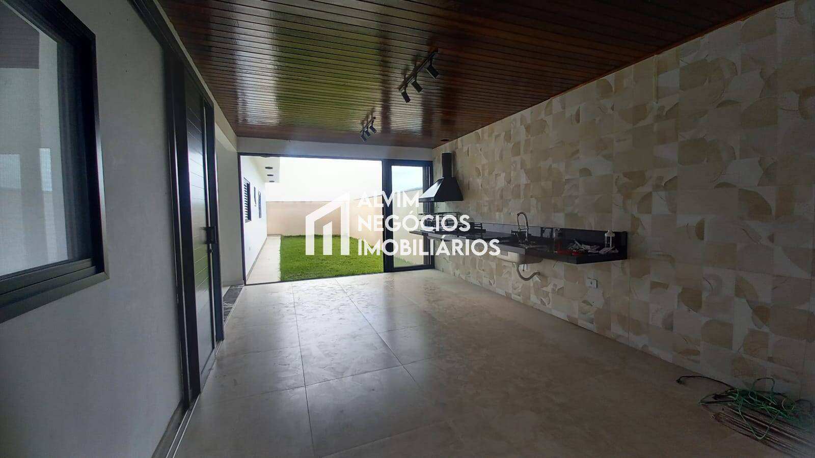 Casa, 4 quartos, 280 m² - Foto 31
