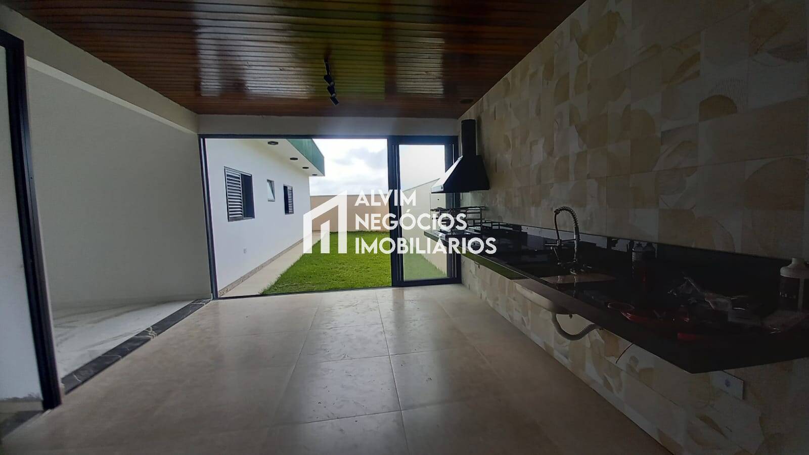 Casa, 4 quartos, 280 m² - Foto 36