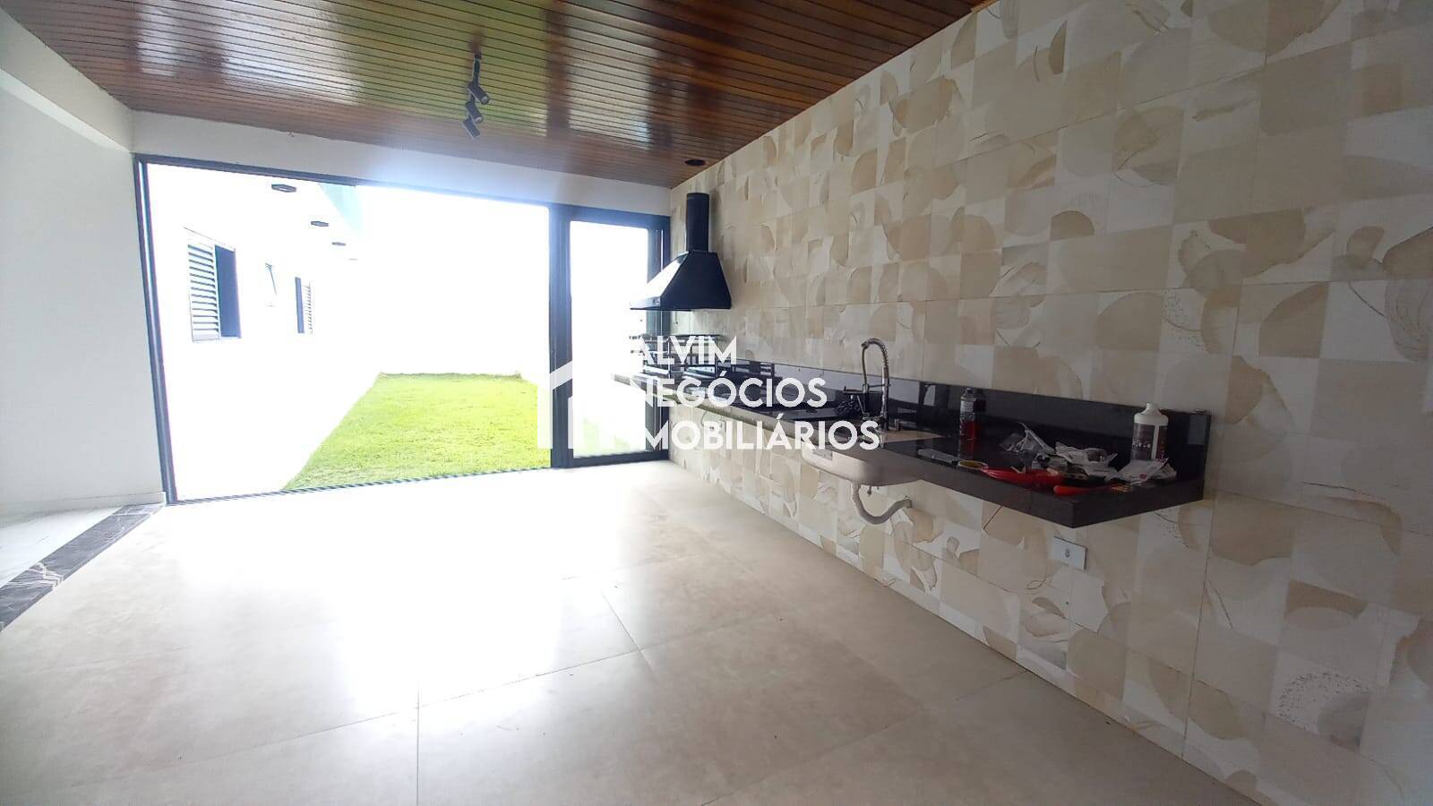 Casa, 4 quartos, 280 m² - Foto 35