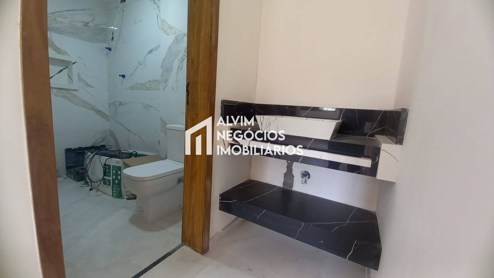 Casa, 4 quartos, 280 m² - Foto 42