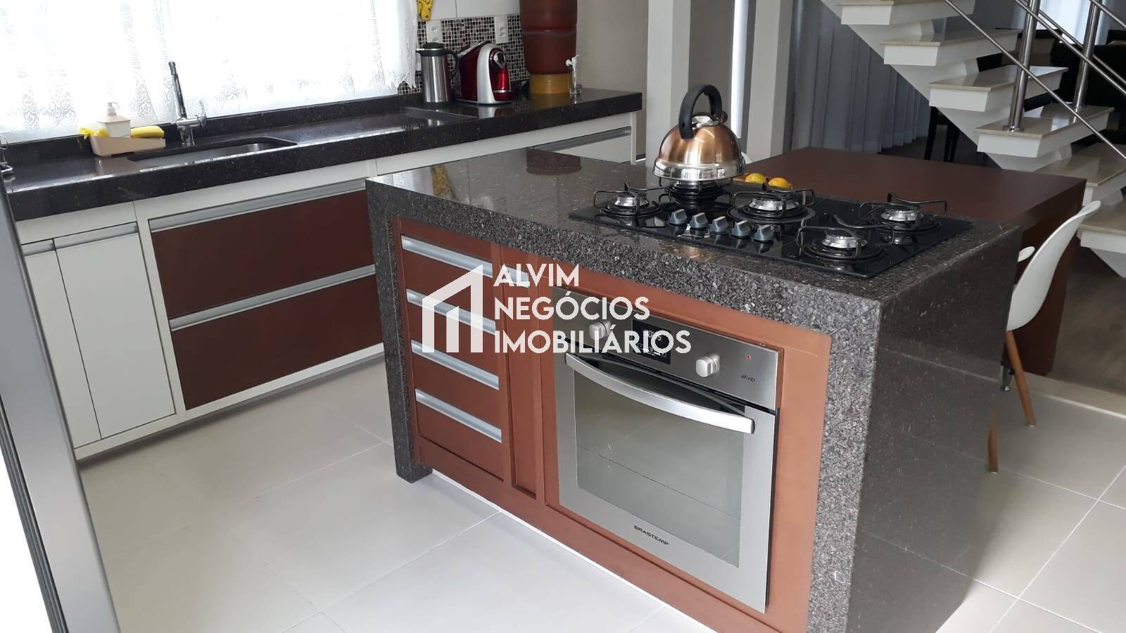 Casa, 3 quartos, 230 m² - Foto 10