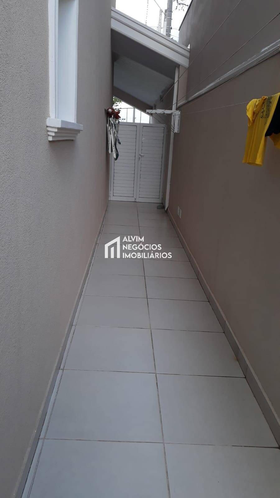 Casa, 3 quartos, 230 m² - Foto 13