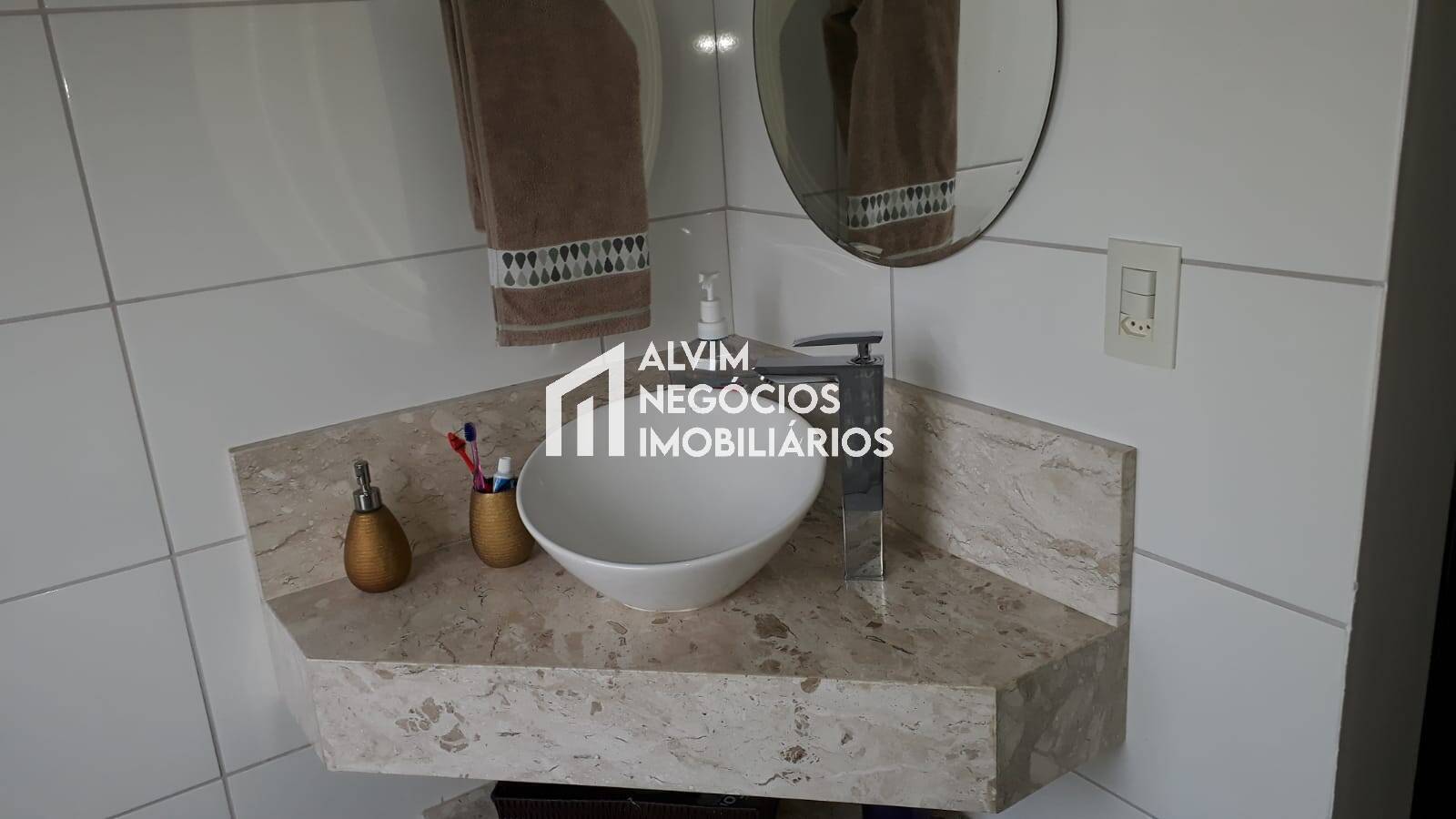 Casa, 3 quartos, 230 m² - Foto 15