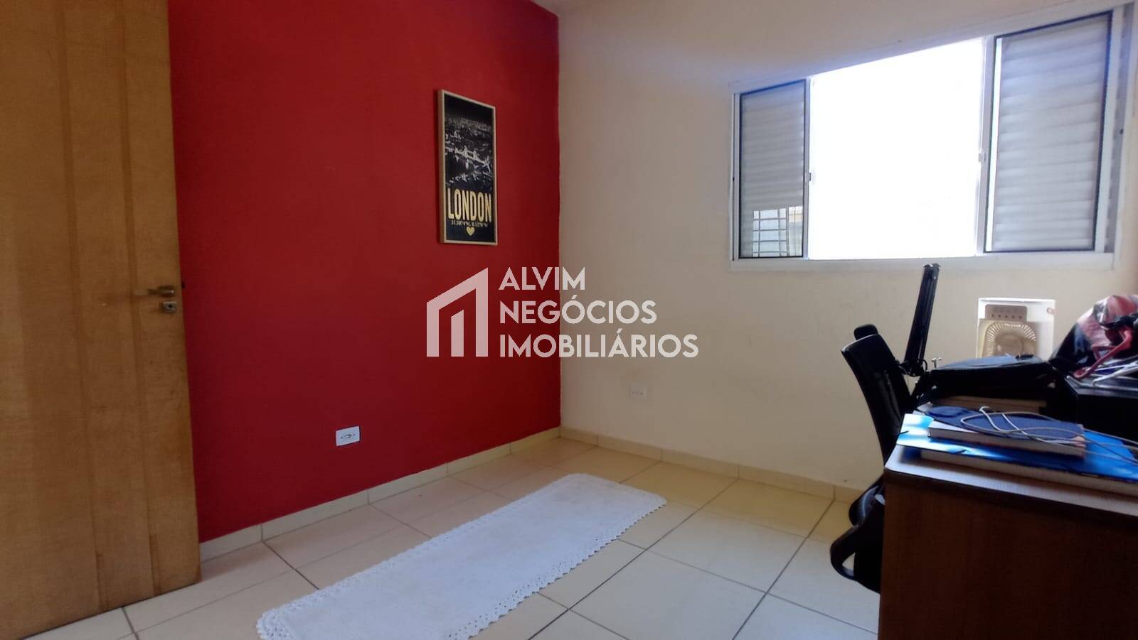 Casa à venda com 3 quartos, 300m² - Foto 26