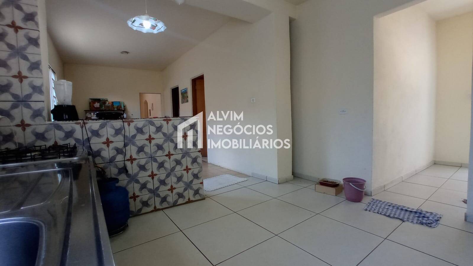 Casa à venda com 3 quartos, 300m² - Foto 37