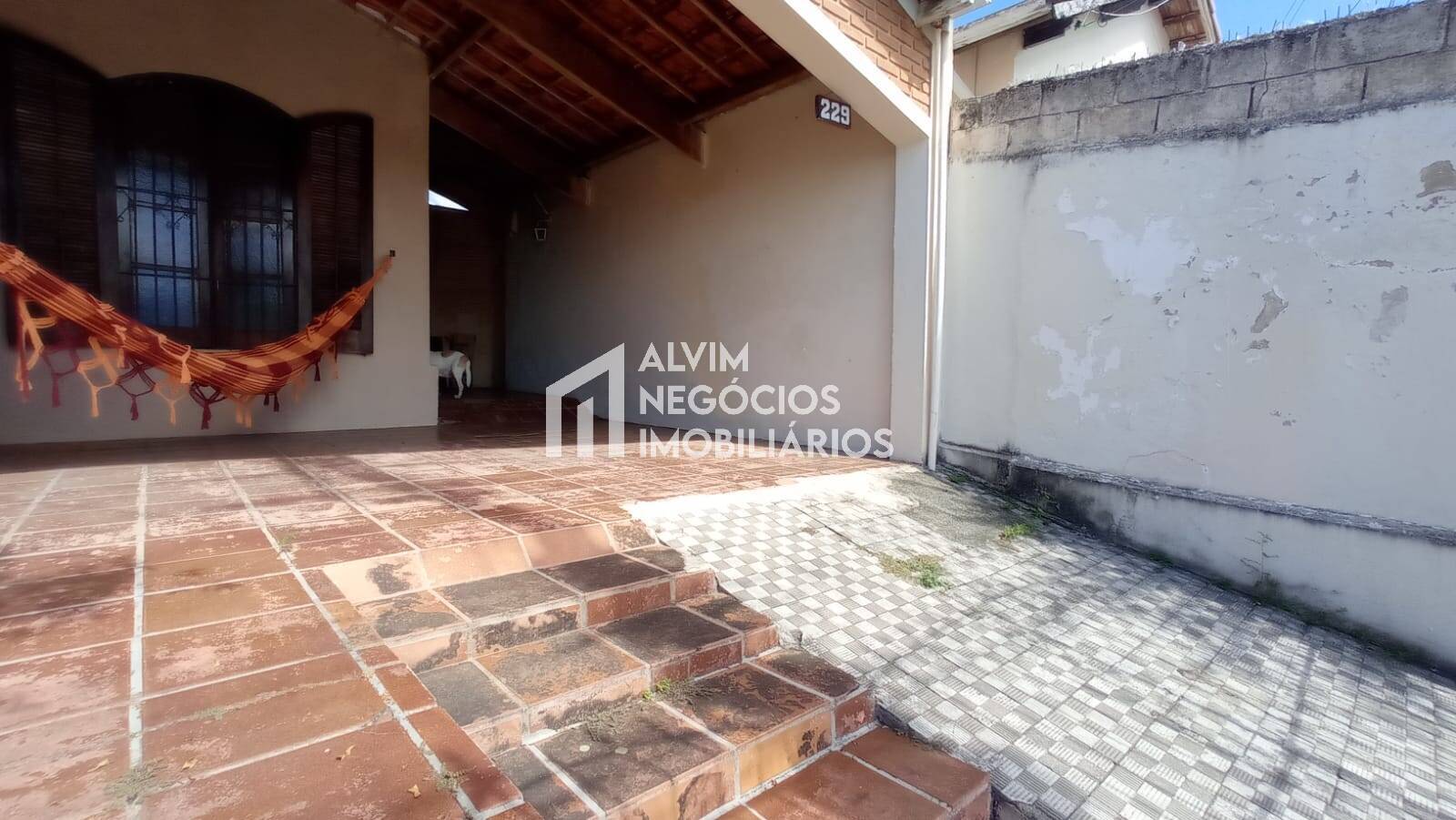 Casa à venda com 3 quartos, 300m² - Foto 39