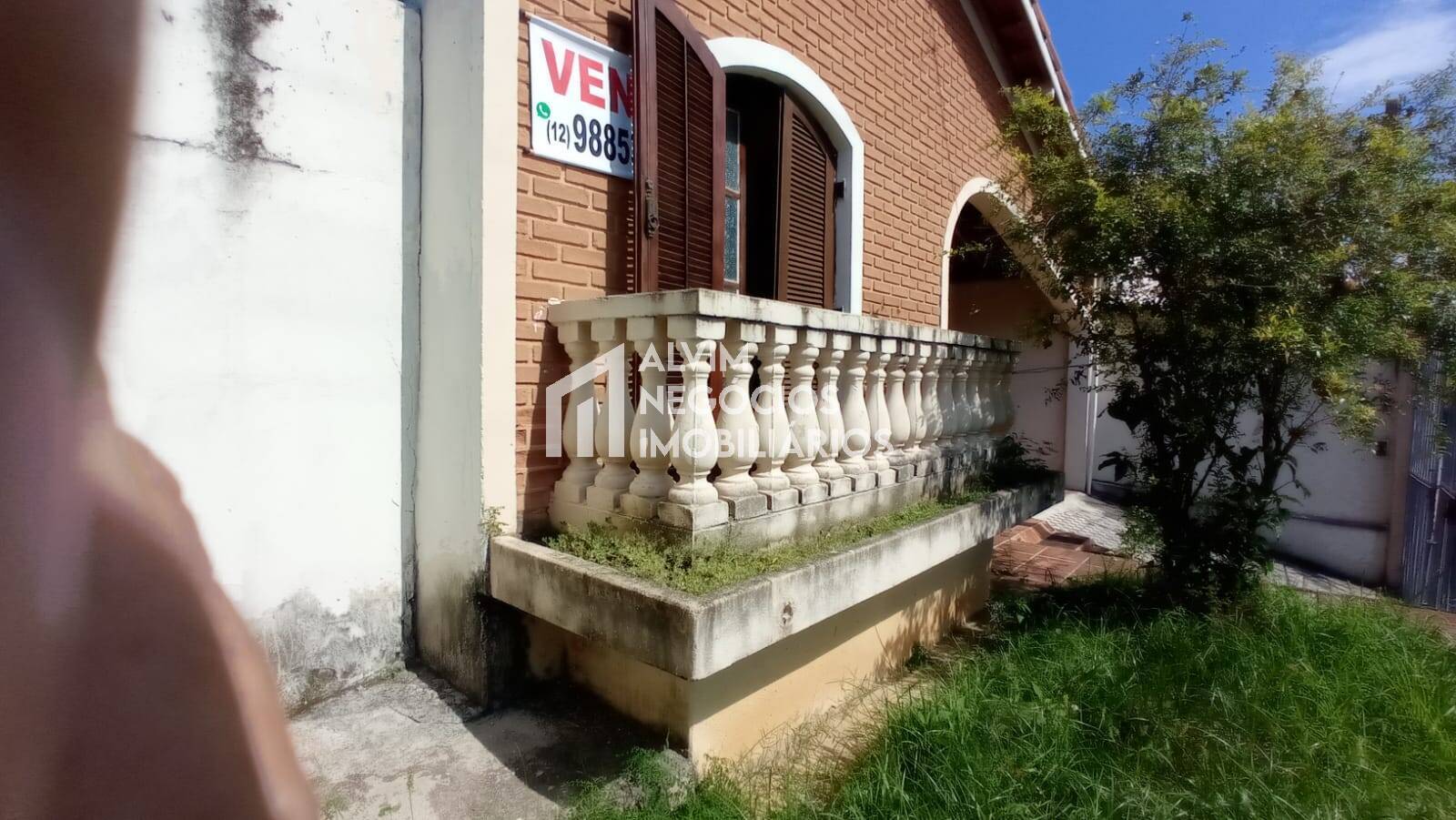 Casa à venda com 3 quartos, 300m² - Foto 42