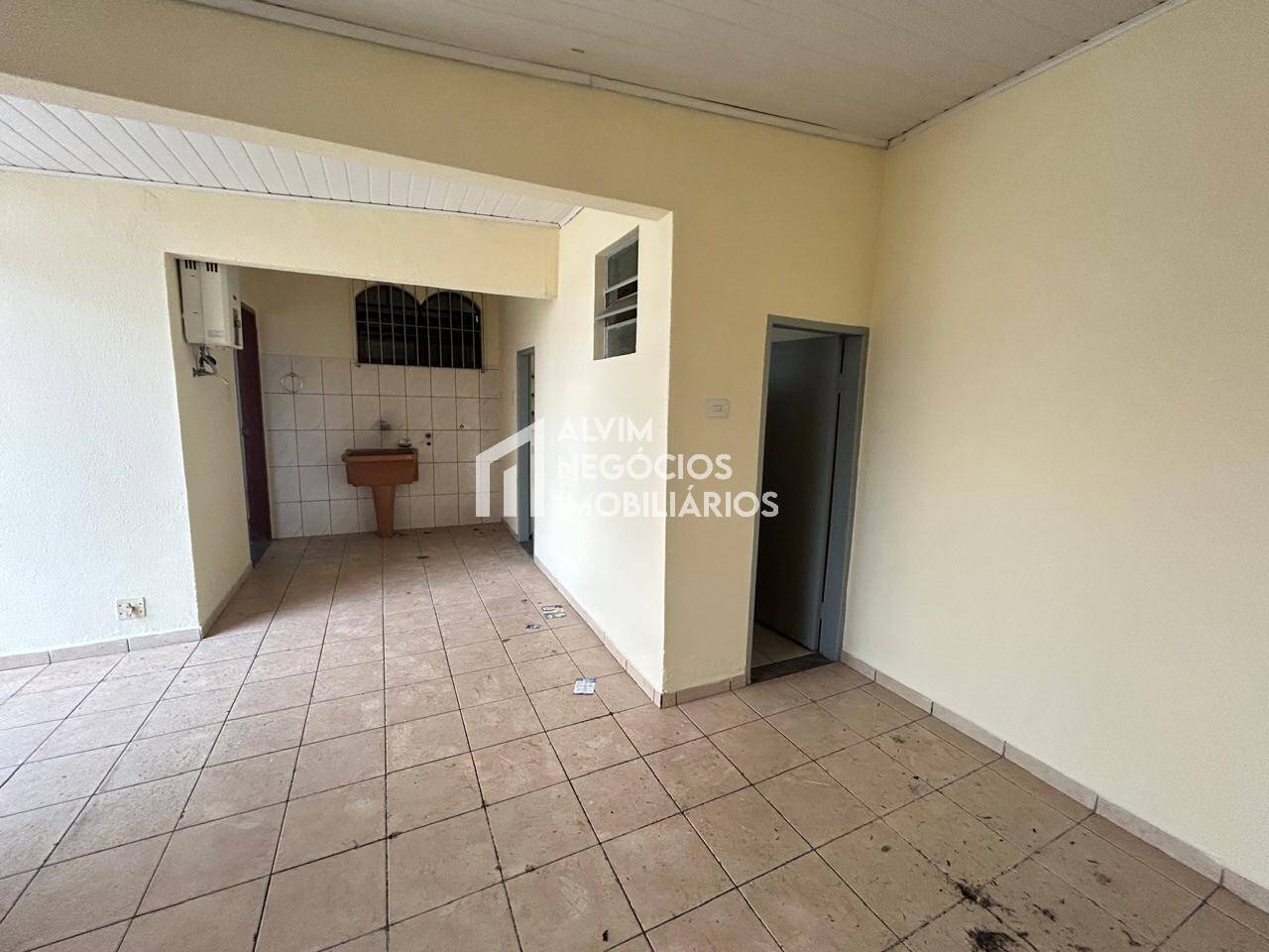 Casa à venda com 4 quartos, 274m² - Foto 7