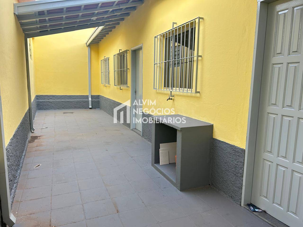 Casa à venda com 4 quartos, 274m² - Foto 15