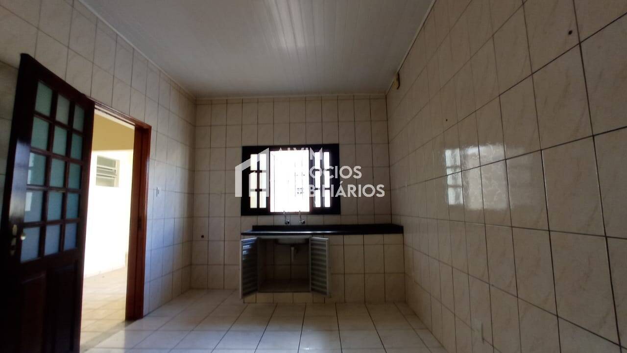 Casa à venda com 4 quartos, 274m² - Foto 40