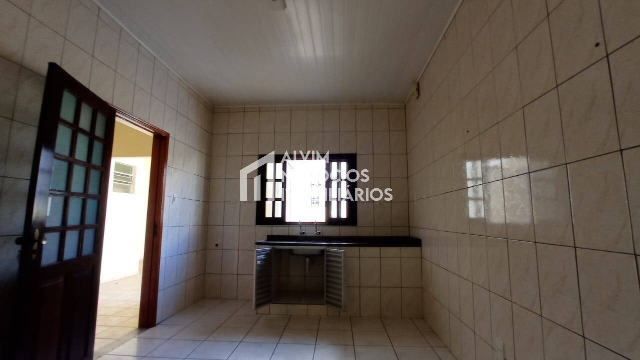 Casa à venda com 4 quartos, 274m² - Foto 43