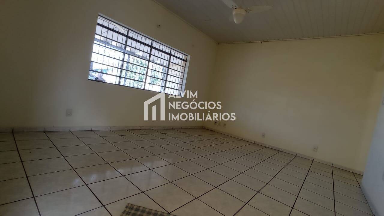 Casa à venda com 4 quartos, 274m² - Foto 67