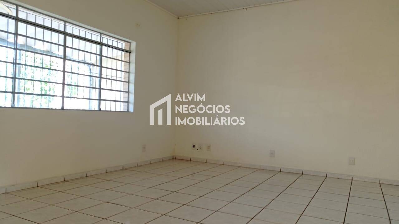 Casa à venda com 4 quartos, 274m² - Foto 71