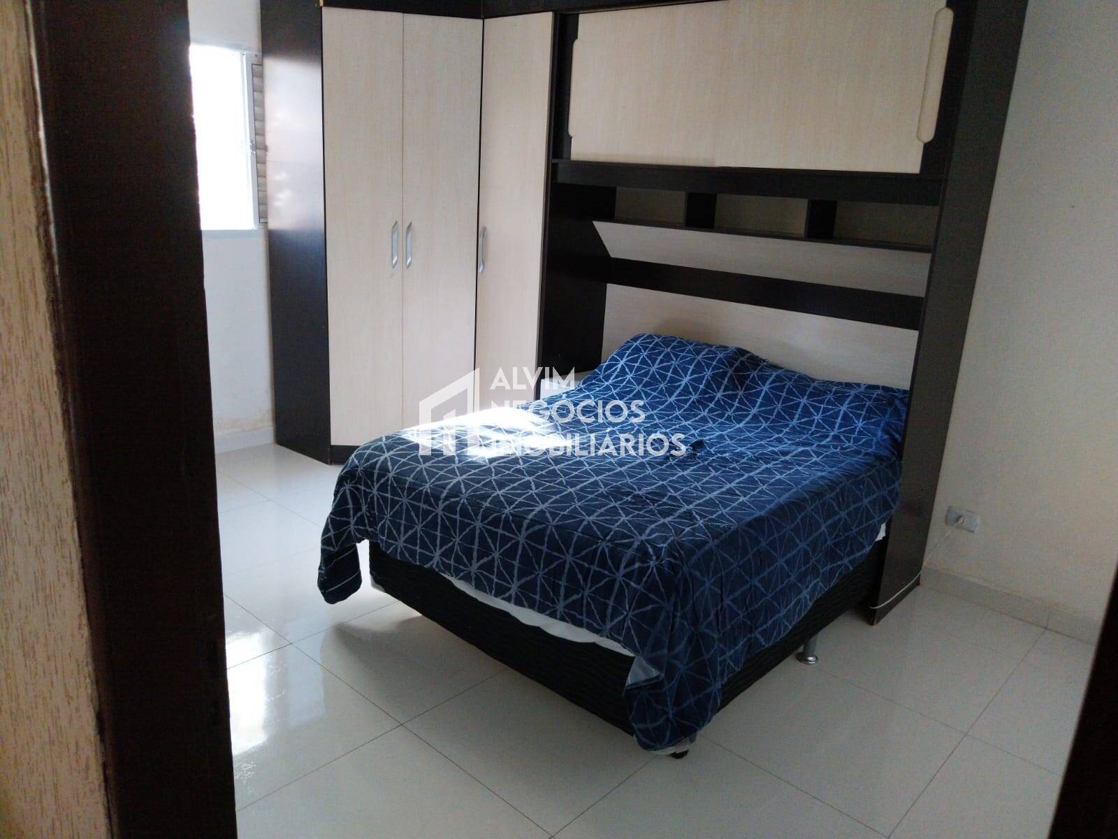 Casa à venda com 3 quartos, 300m² - Foto 6