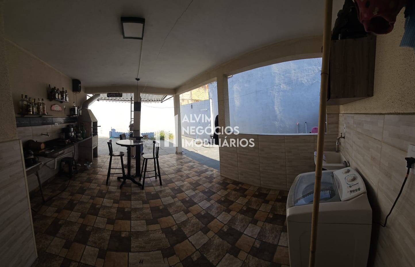 Casa à venda com 3 quartos, 300m² - Foto 17