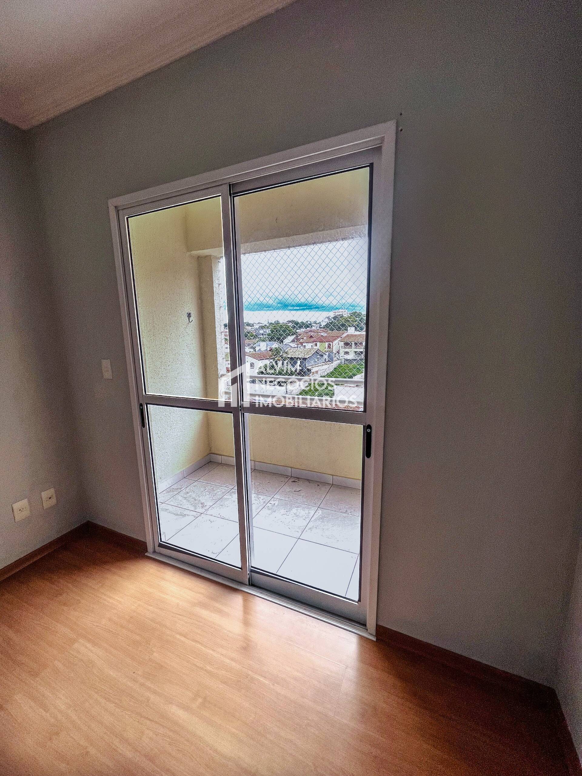 Apartamento à venda com 3 quartos, 77m² - Foto 2