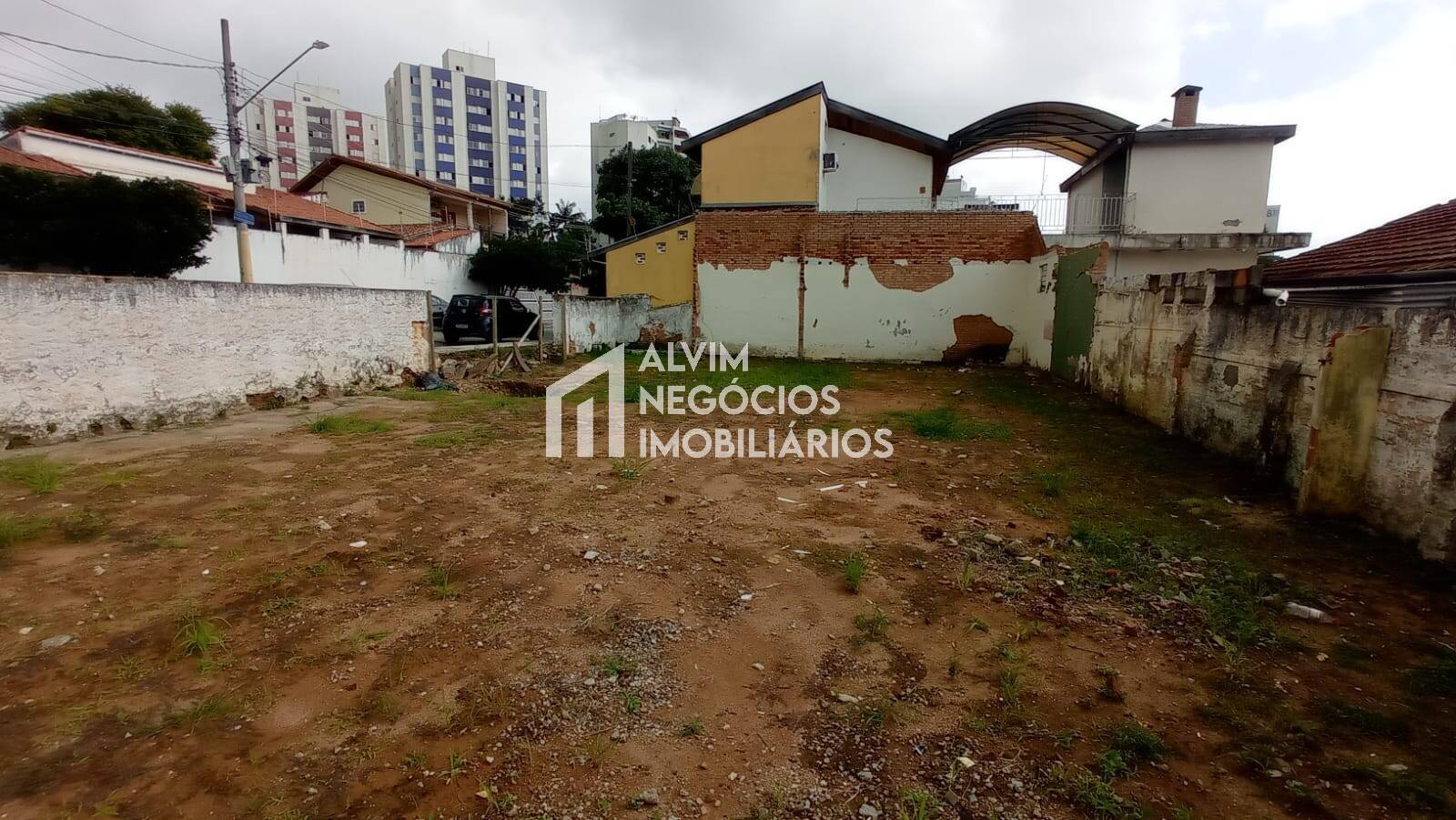 Terreno à venda e aluguel, 250m² - Foto 19